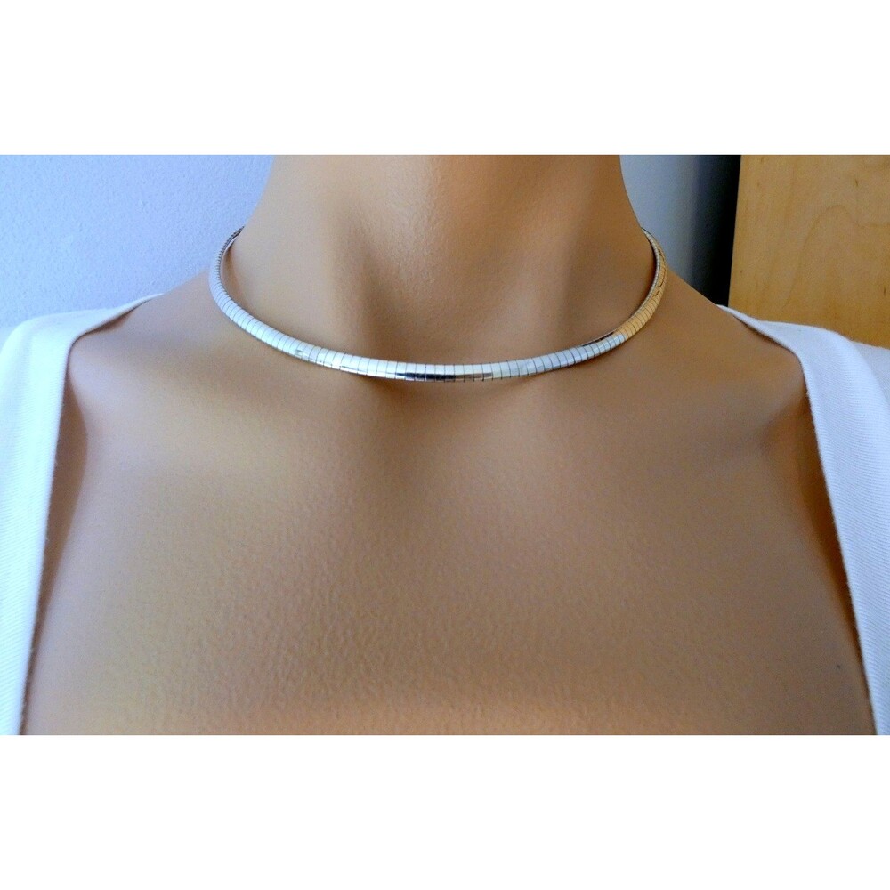 VTG 4mm Italian Omega Chain Necklace 18.8 gr